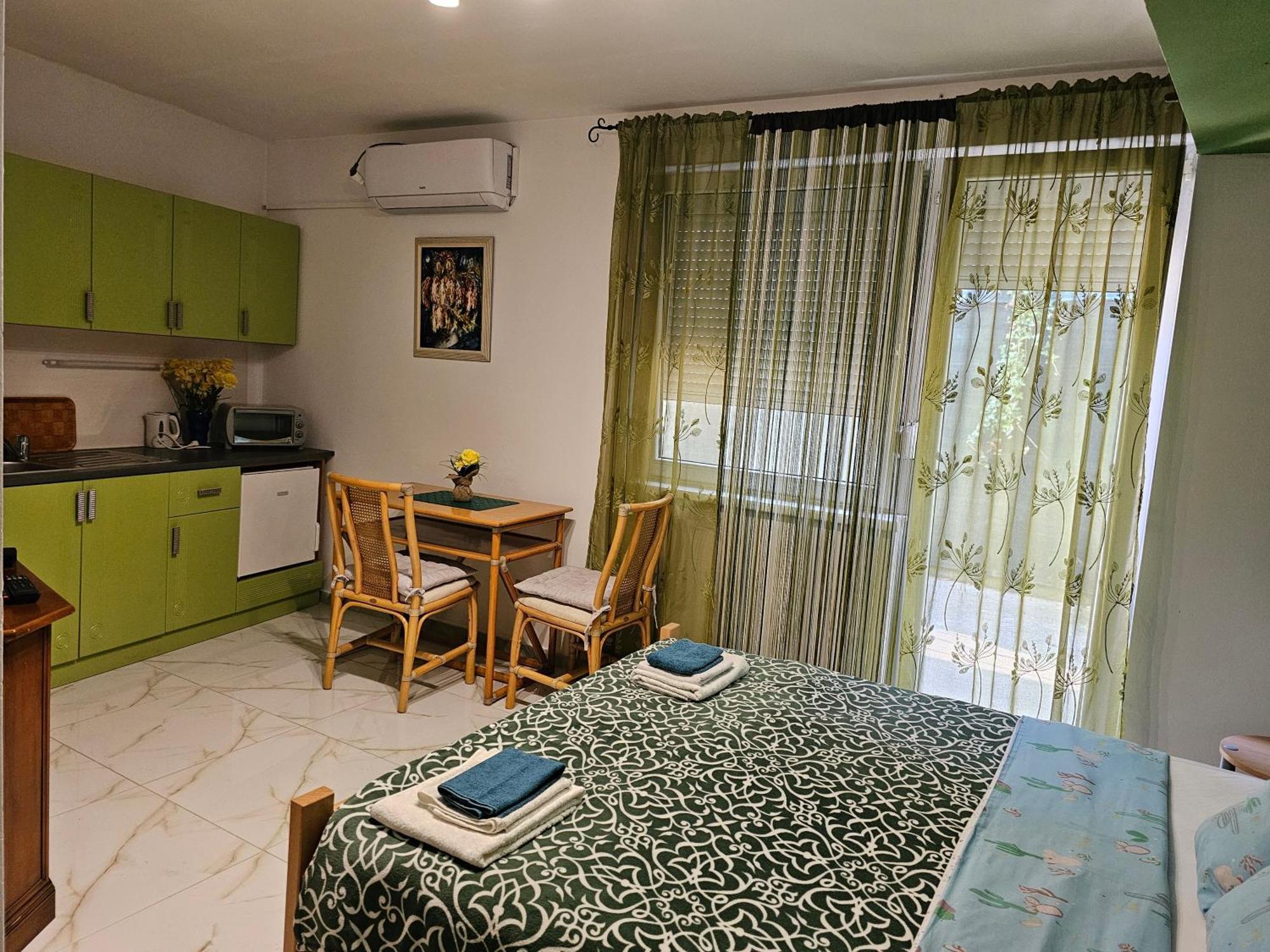 Apartmani Royal Residence Golubac Exterior foto